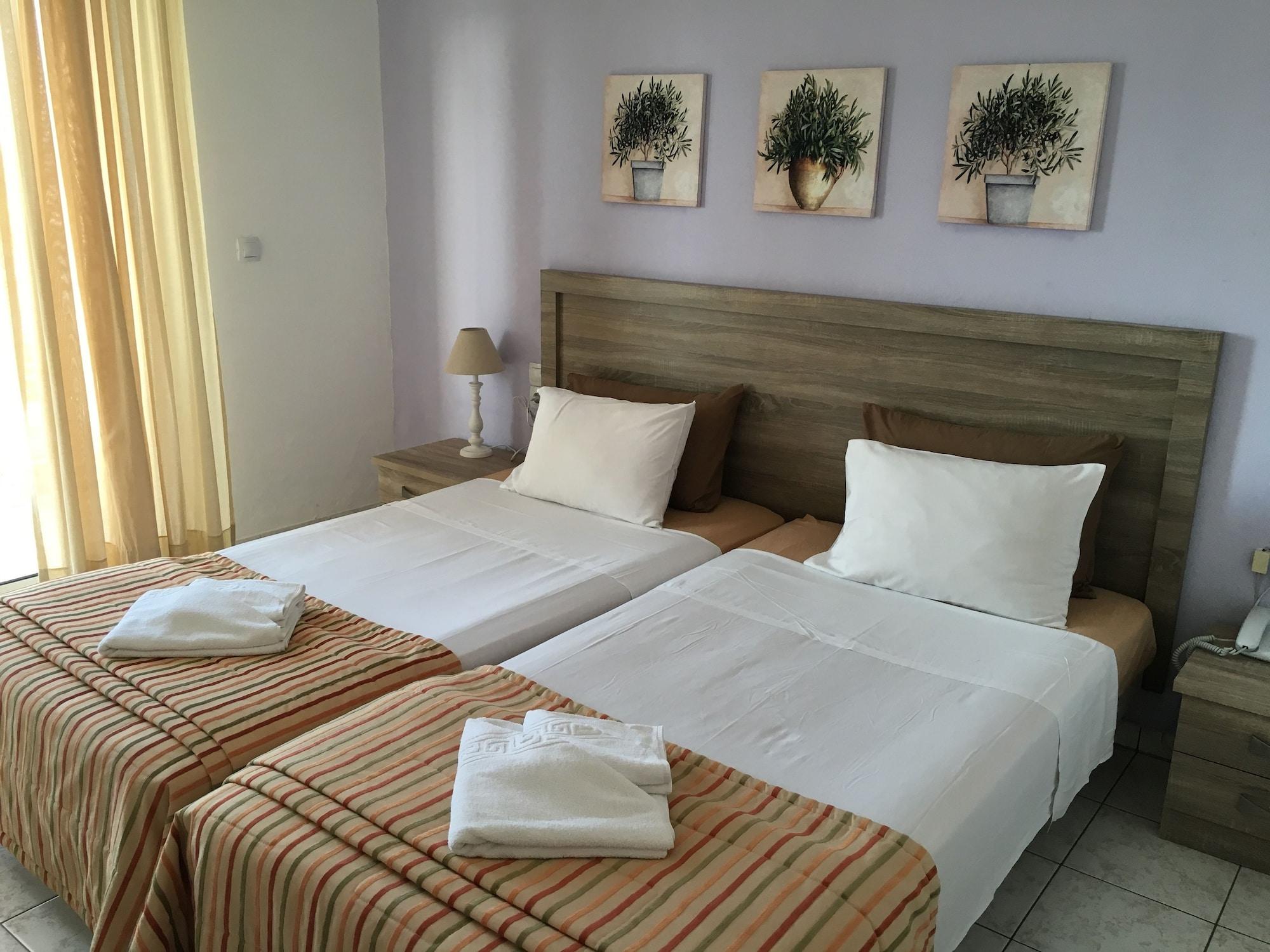 Zorbas Hotel Hersonissos  Exterior foto