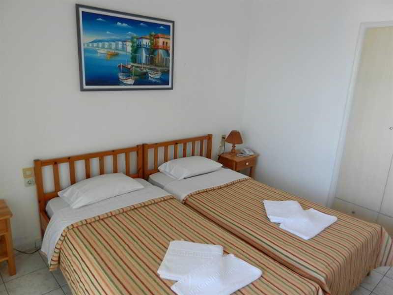 Zorbas Hotel Hersonissos  Exterior foto