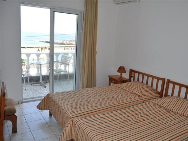 Zorbas Hotel Hersonissos  Exterior foto