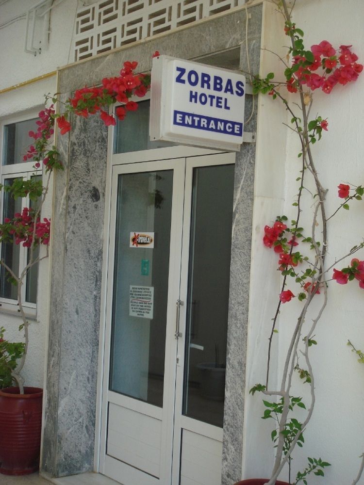 Zorbas Hotel Hersonissos  Exterior foto